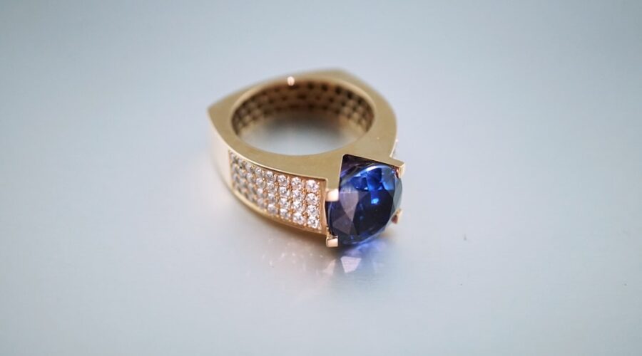 Stunning Blue Wedding Band: A Unique and Timeless Choice